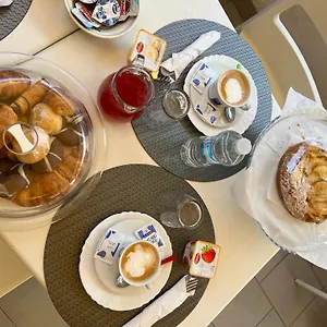 3* Bed and breakfast Beb I Portici